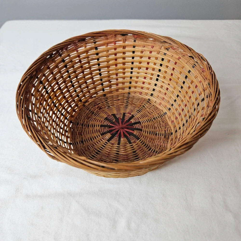 Vtg Woven Wicker Basket Round Bowl Boho County Red Black Striped 7.5